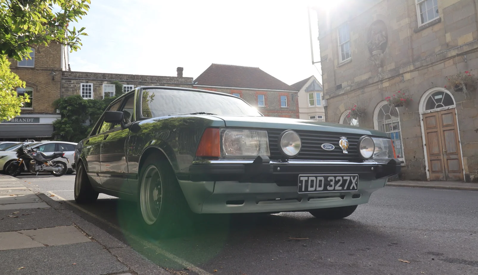 Classic Ford Granada